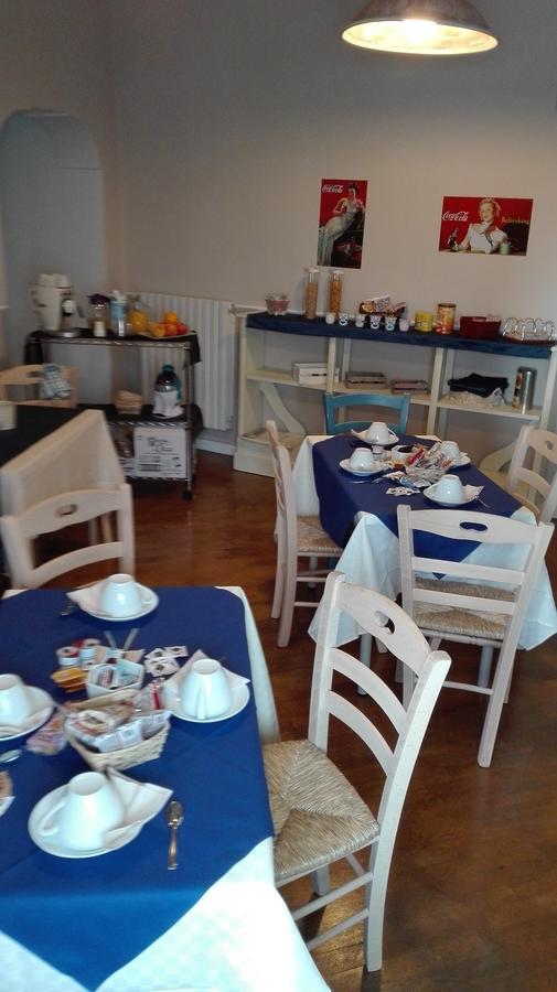 Vesuviane 'E Belle 'Mbriane B&B Наполи Екстериор снимка