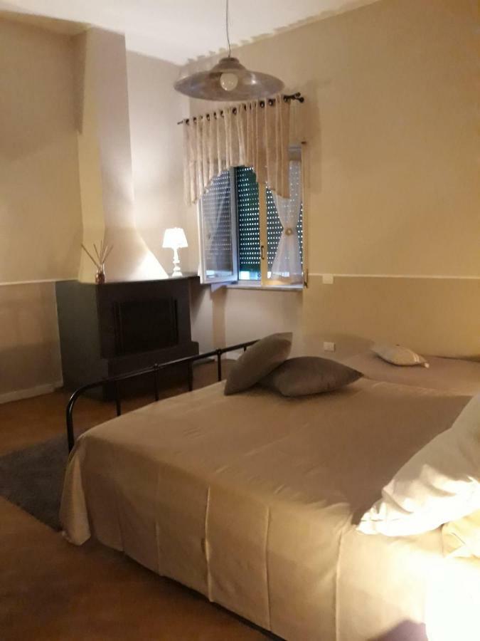 Vesuviane 'E Belle 'Mbriane B&B Наполи Екстериор снимка
